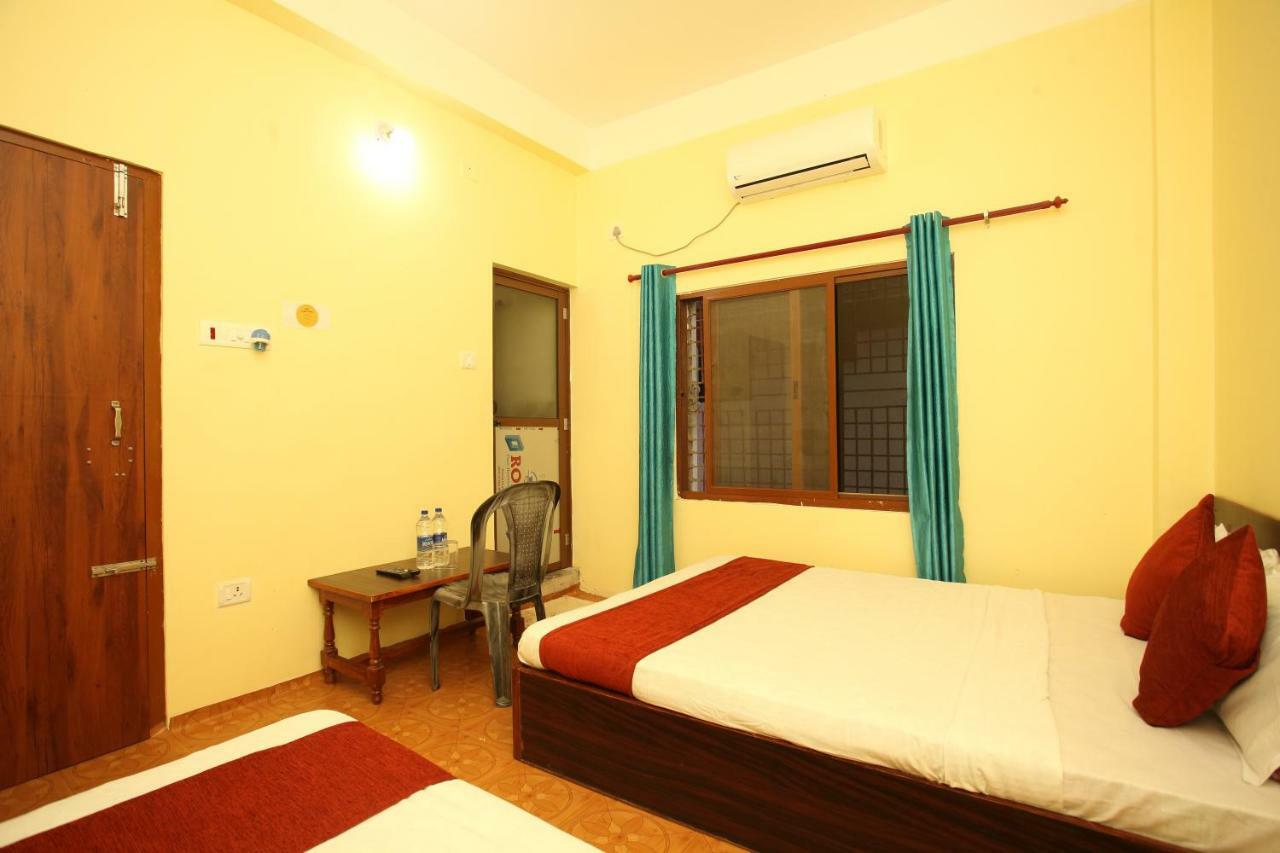 Spot On 503 Lisno Restaurant And Lodge Lumbini Екстериор снимка